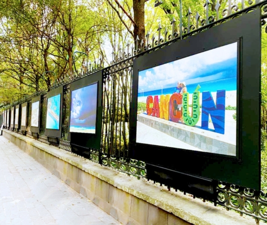 exposiciones al aire libre chapultepec cdmx fotografías rejas impresión creativa exposición de fotografías al aire libre en cdmx